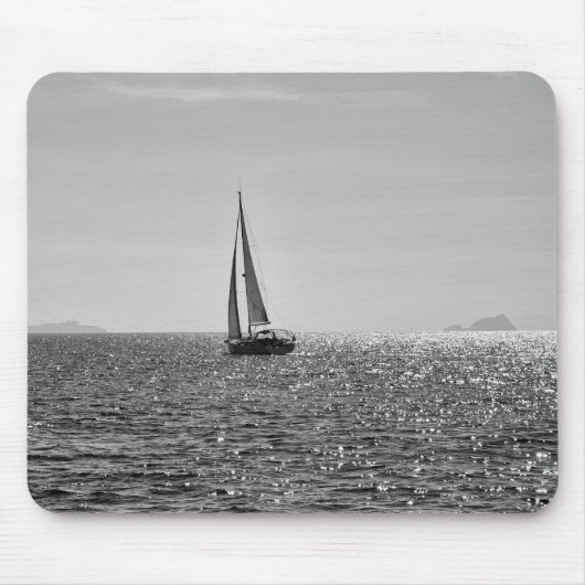 Cooles modernes Foto von Segelbooten im Sommer Mousepad (Vorne)