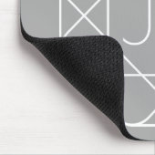 Cooles Monogramm, hipper Logo-Stil-Vibe | Grau & W Mousepad (Ecke)