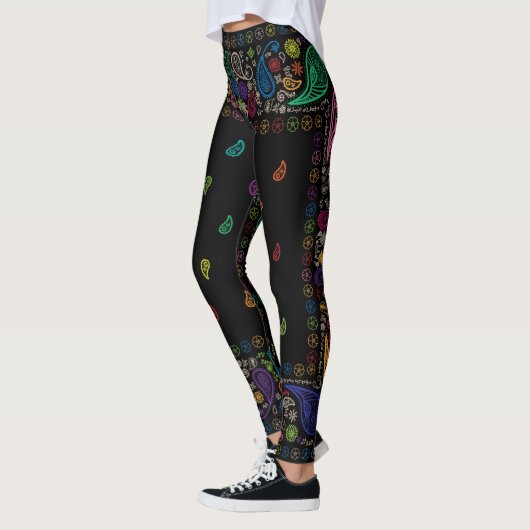Cooles Paisley-Muster Leggings (Links)