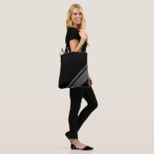 Cooles Schwarz mit stylischen Streifen Tasche (Am Model)
