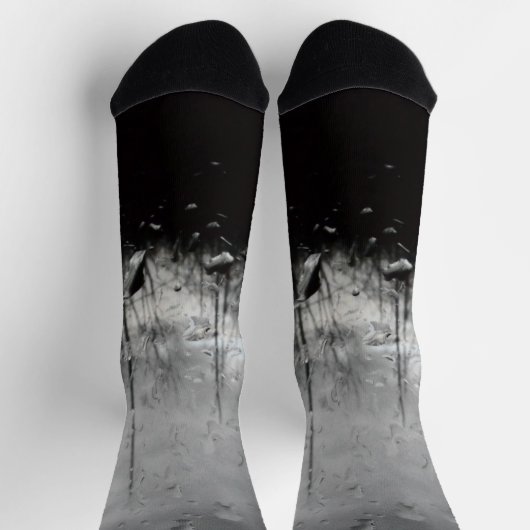 Cooles Schwarz-Weiß-Wasser fällt abstrakt ab Socken (Oben)