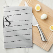 Cooles schwarz-weißes Stacheldraht Monogram Geschirrtuch (Viertel Falte)