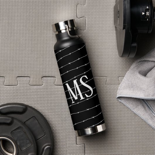 Cooles Schwarzweiß-Stacheldraht Monogram Trinkflasche (Fitnessstudio)