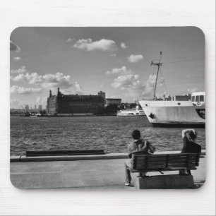 Cooles städtisches Foto des Lebensstils in Istanbu Mousepad