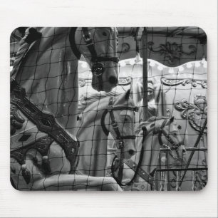 Cooles, städtisches, modernes Foto von Karussell-P Mousepad