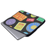 Cooles trendiges Patch-Design. Abstrakter Hintergr Laptopschutzhülle (Vorne Knopf)