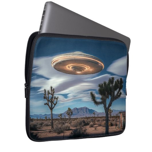 COOLES UFO LAPTOPSCHUTZHÜLLE (Vorne Rechts)