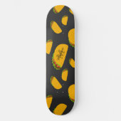 Cooles und lustiges Yummy-Tacom Monogram Skateboard (Vorderseite)