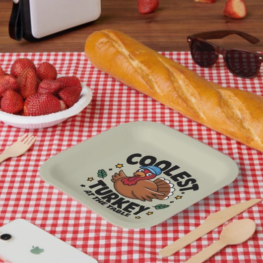 Coolste Türkei beim Erntedank am Tisch Pappteller (Picknick)