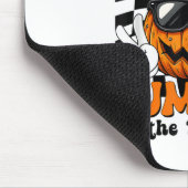Coolster Kürbis im PatchHalloween-Shirt-Junge K Mousepad (Ecke)