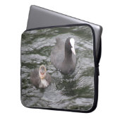 Coot und Chick Laptop Sleeve (Vorderseite Links)