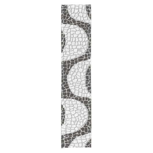 Copacabana Sidewalk Brazilian pattern Kurzer Tischläufer (Vorderseite)