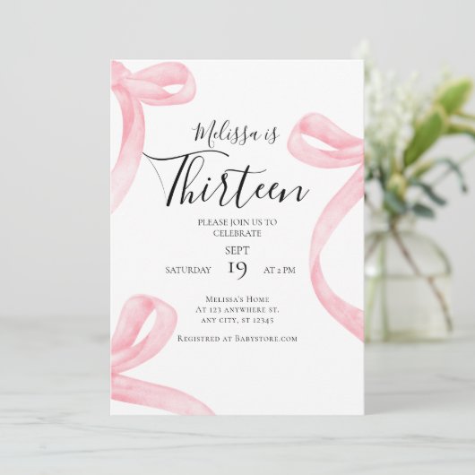 Coquette 13. Geburtstagsläden | Extravagant Bow Einladung (Stehend Vorderseite)