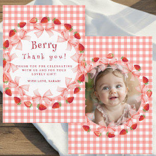 Coquette Berry Erster Geburtstag Rot Gingham Foto Dankeskarte