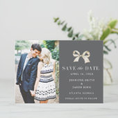Coquette Bow Foto Wedding Save the Date (Stehend Vorderseite)