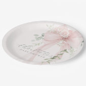 Coquette Bow Greenery Baby in bloom baby Shower Pappteller (Schrägansicht)