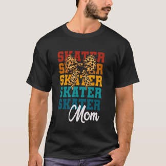 Coquette Bow Skater Mom Cute Skater Lovers Mothers T-Shirt