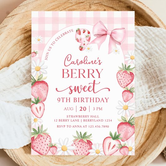 Coquette Bow Strawberry 9. Geburtstag Einladung
