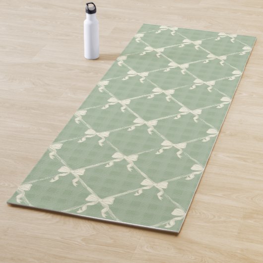 Coquette Bows Gingham Pattern Cream Sage Green Yogamatte (Beispiel)