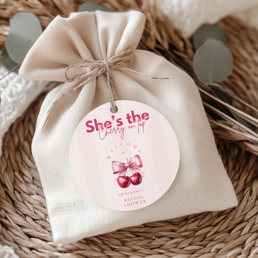 Coquette Cherry am oberen Brautparty Runder Aufkleber