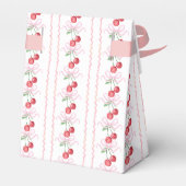 Coquette Cherry Brautparty Monogram Geschenkschachtel (Rückseite)