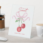 Coquette Cherry | Liebe ist süß Sockelschild (In SItu)