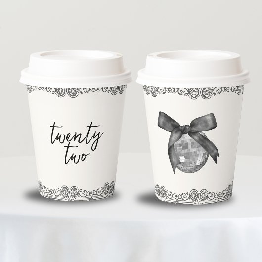 Coquette Diskothek Ball & Black Bow Chic Modernes  Pappbecher