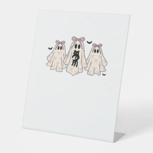 Coquette Gespenster mit einem klassischen T - Shir Sockelschild