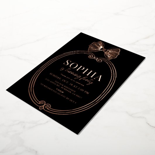 Coquette Gold Bow/Ribbon Black Birthday Folieneinladung (Gedreht)