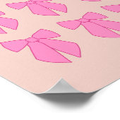 Coquette mit Pfirsich und rosa Bogen Poster (Ecke)