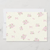 Coquette Pink Floral Bow Geburtstag Foto Einladung (Rückseite)