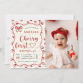 Coquette Red Cherry Erster Geburtstag Foto Einladung (Vorderseite)
