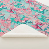 Coquette rosa, aquamarin, magentafarbene Monogramm Sherpadecke (3/4)