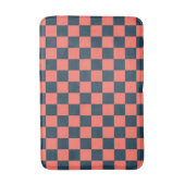 Coral and navy checkerboard pattern badematte (Vorderseite Vertikal)