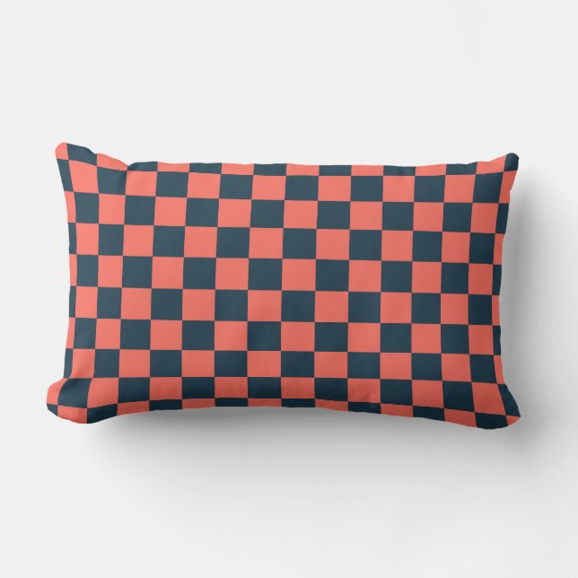 Coral and navy checkerboard pattern lendenkissen (Vorderseite)