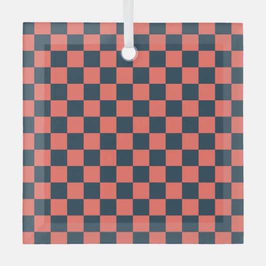 Coral and navy checkerboard pattern ornament aus glas (Vorderseite)
