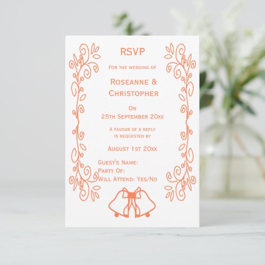 Coral Bells Scrollwork Design Wedding RSVP Karte (Stehend Vorderseite)