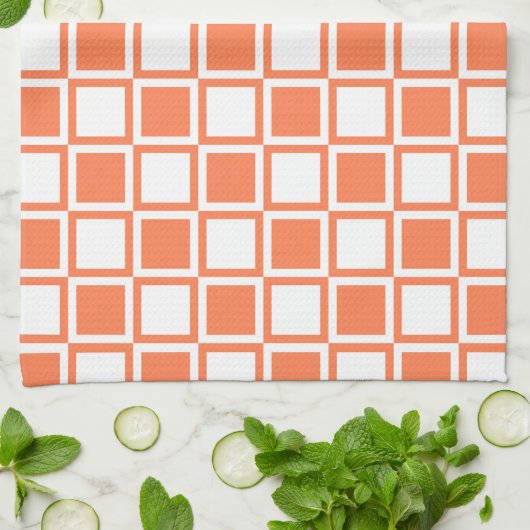 Coral Bold Mod Squares Geschirrtuch (Gefaltet)