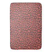 Coral Brown Leopard Print Badematte (Vorderseite Vertikal)