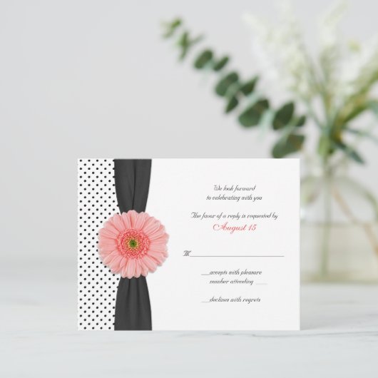 Coral Daisy Polka Dot Ribbon RSVP-Karte RSVP Karte (Stehend Vorderseite)