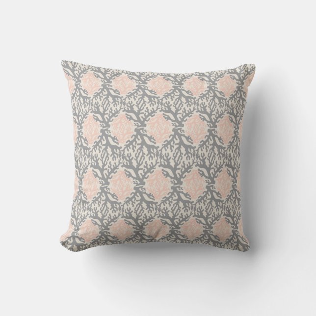 Coral Damask Peach und Gray Throw Kissen (Vorderseite)