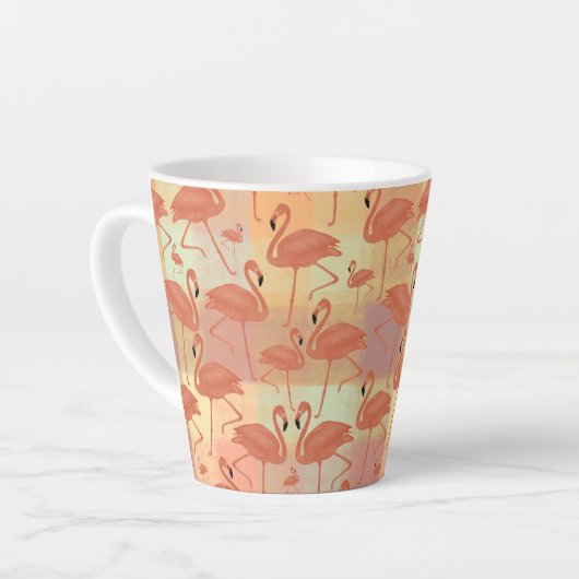 Coral Flamingo Karierte Patchwork Tropical Design Milchtasse (Linke Ecke)