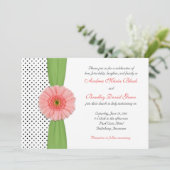 Coral Gerbera Daisy Polka Dot Wedding Einladung (Stehend Vorderseite)