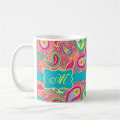 Coral Orange Modern Paisley Muster Monogram Kaffeetasse (Links)