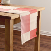 Coral Peach Gradient Checked Kurzer Tischläufer (Beispiel)