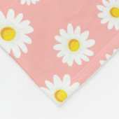 Coral Pink Boho Spring Daisies Muster Fleecedecke (Ecke)