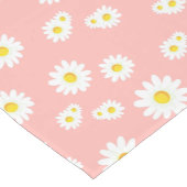 Coral Pink Boho Spring Daisies Muster Mittelgroßer Tischläufer (Ecke)