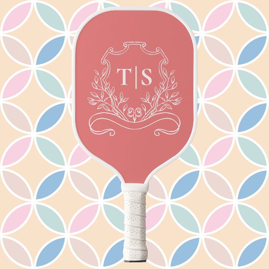 Coral Pink Monogram Initial Girly Classic Crest Pickleball Schläger