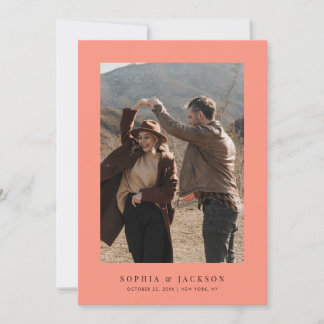 Coral Pop Moderne Hochzeit des Fotos Save The Date