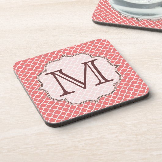 Coral Quaterfoil Latti Monogram Drink Untersetzer (Linke Seite)